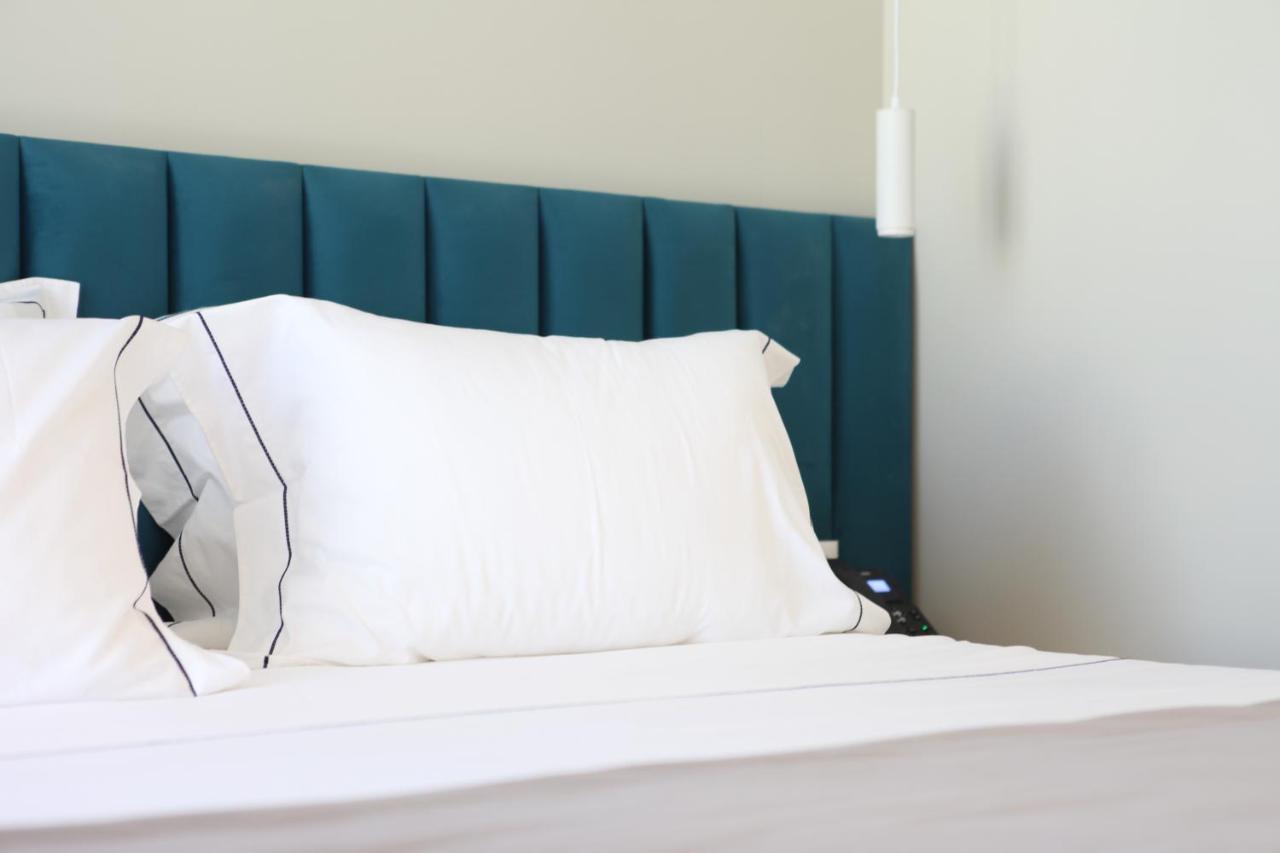 Volmar Hotel Драч Екстериор снимка