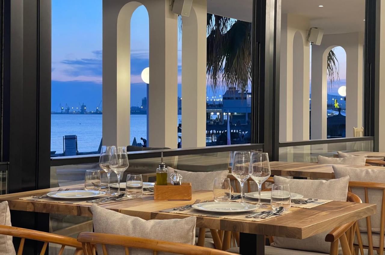 Volmar Hotel Драч Екстериор снимка